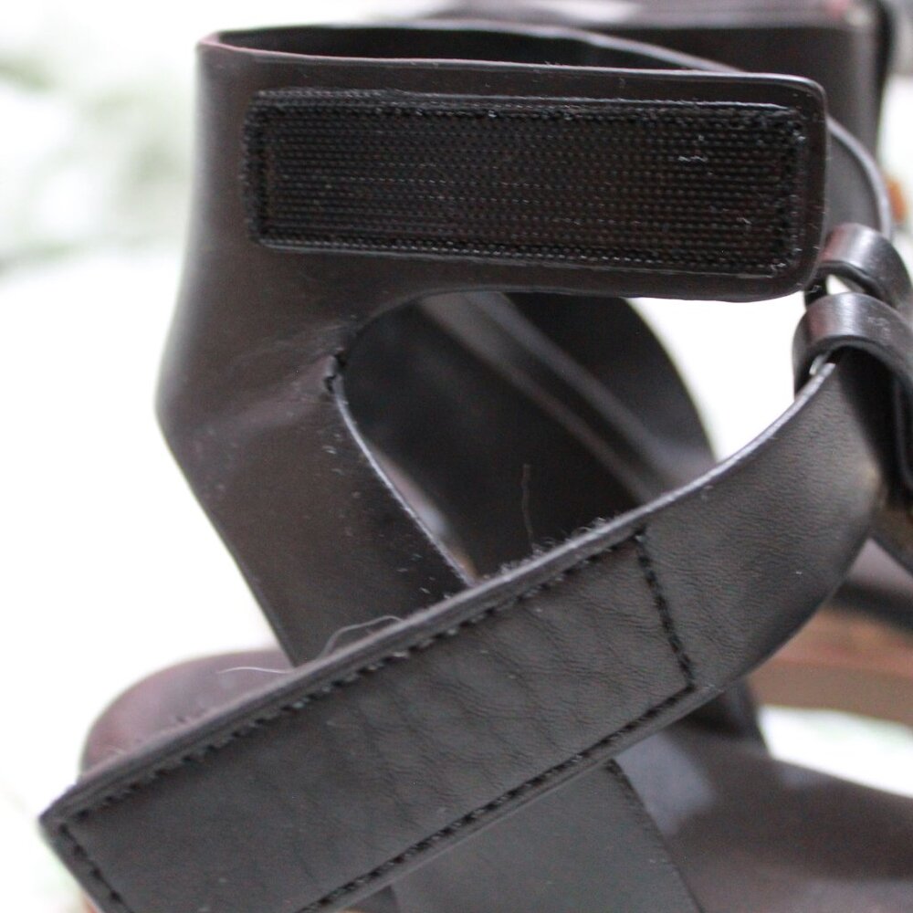 Franco Sarto Black Gladiator Sandals - Picture 7 of 8